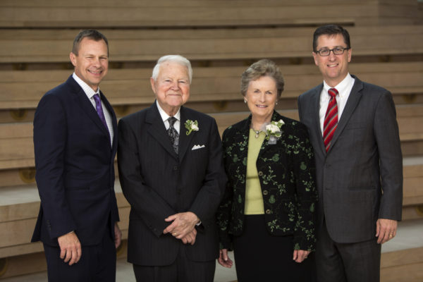 $5 million gift to fund new George and Carol Bauer Leadership Center at Olin Business School