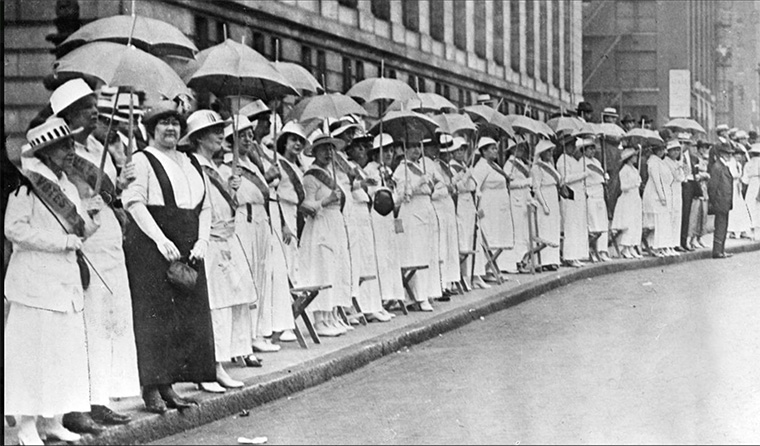 The Golden Lane_St. Louis suffragist demonstration