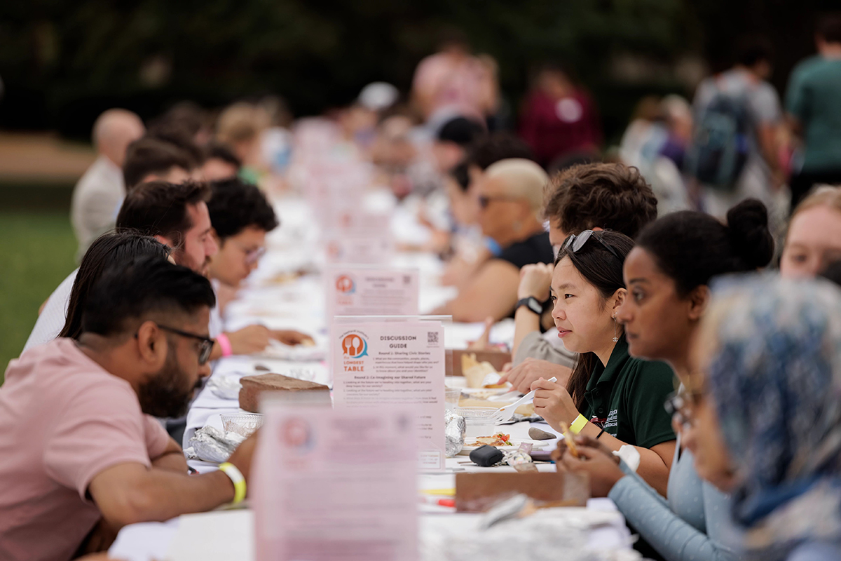 Students gather for the Gephardt’s Institute’s inaugural Longest Table event
