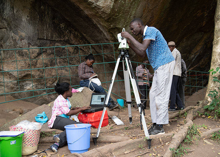 researchers at Kakapel