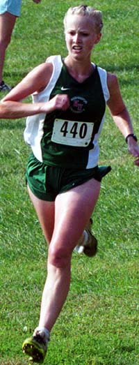 Bears senior distance runner Maggie Grabow finished 40th at the Division III championships in Wisconsin, helping WUSTL to a third-place finish.