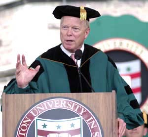 Richard A. Gephardt addresses the 12,000 people — including some 2,500 new graduates — gathered in Brookings Quadrangle May 20 for Commencement.