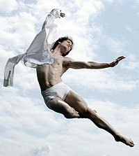 Trey McIntyre will expand the limits of ballet when he brings the Trey McIntyre project to campus Oct. 10.