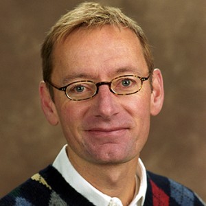 Headshot of professor Brian Carpenter