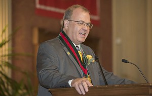 Lewis Wall speaks at installation ceremony