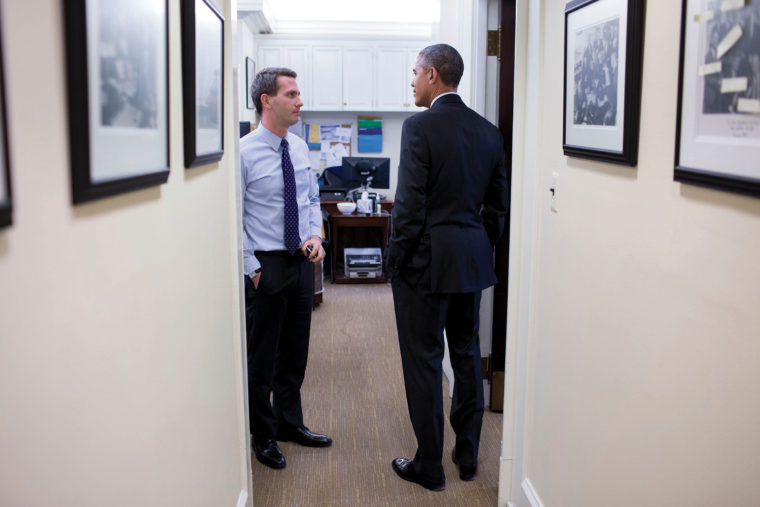 Eric Schultz speaks with President Obama
