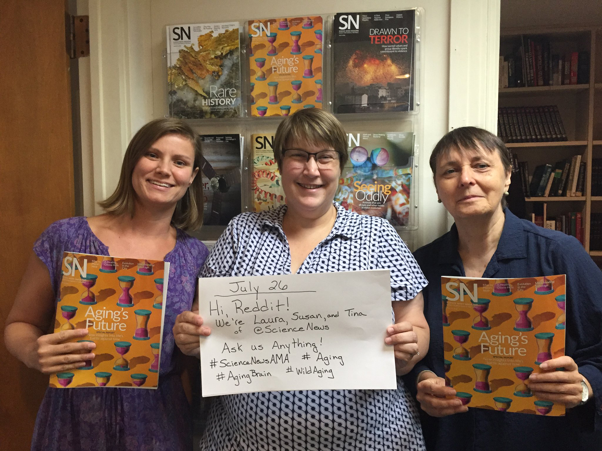 On Tuesday, July 26, three Science News reporters — molecular biology reporter Tina Hesman Saey (center), neuroscience writer Laura Sanders (left) and biology writer Susan Milius — answered questions about aging as part of Reddit’s “Ask Me Anything” series. (Courtesy photo)
