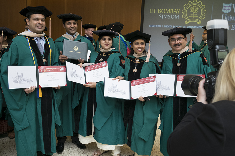 Join India's first Joint EMBA Degree offered by IIT Bombay and