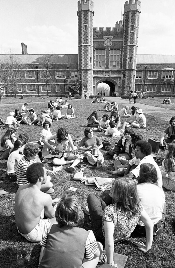 Brookings Quadrangle in 1974 looks similar to the Quad of today; it’s always been a favorite place for students to hang out, study and socialize. (Courtesy of University Archives)