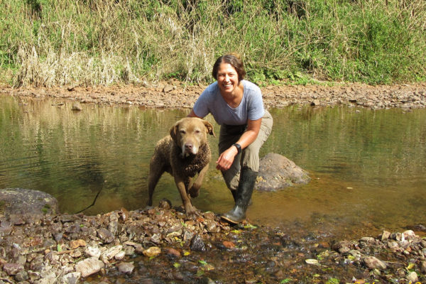 Research dog helps scientists save endangered carnivores