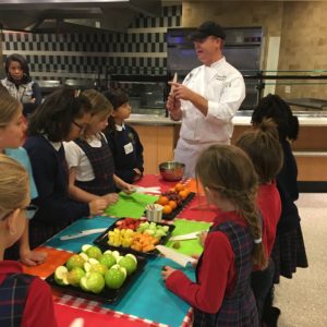 WashU Executive Chef Patrick McElroy teaches third-graders to cook