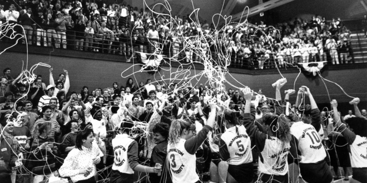 Womens volleyball win NCAA Division III championship in 1989