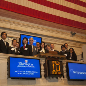 McDonnell Scholars ring opening bell at New York Stock Exchange, 2008