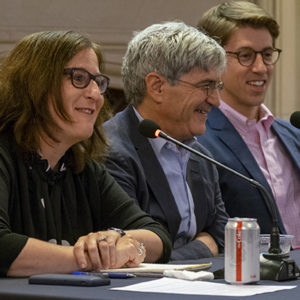 Alumni who worked on the independent student newspaper Student Life gathered for a panel discussion, “Journalism in the Age of Trump,” on the Danforth Campus, Sept. 22, 2018. (Photo: Sid Hastings/Washington University)