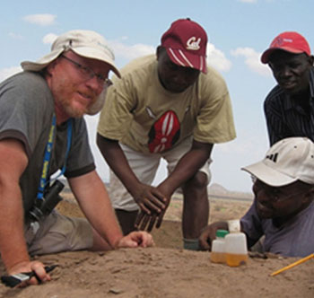 Rasmussen (left) works with fellow paleontologists Benson Kyongo, Samuel Muteti and Lokol Boniface work in the Turkana Basin, Kenya.