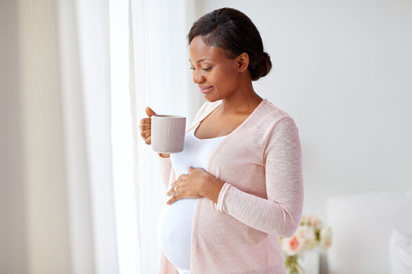 Pregnancy shifts the daily schedule forward