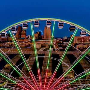 The St. Louis Wheel includes 1,600 LED lights, and Union Station turned the wheel green and red for Christmas. (Courtesy of St. Louis Union Station)