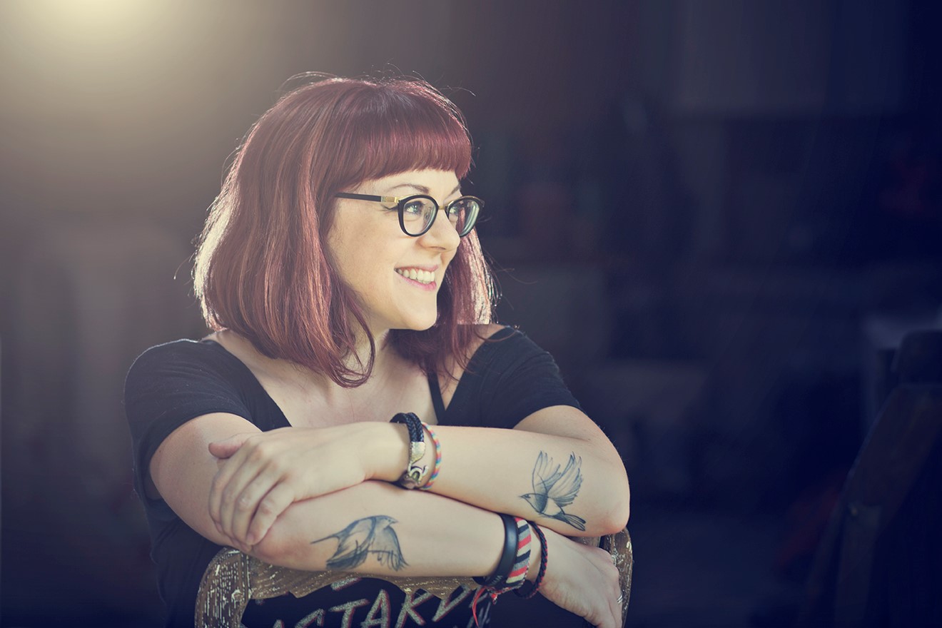 Author V. E. Schwab adds some magic to everyday life | The Source |  Washington University in St. Louis