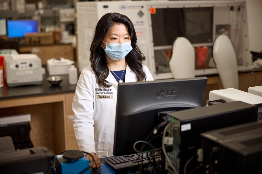 Jennie H. Kwon, DO, assistant professor of medicine, explores novel methods to detect, prevent and treat antimicrobial resistance. In her lab, researchers search for reservoirs of antibiotic-resistant organisms and focus on finding methods to detect and prevent colonization and infections in the first place. (Photo: Matt Miller/Washington University School of Medicine)