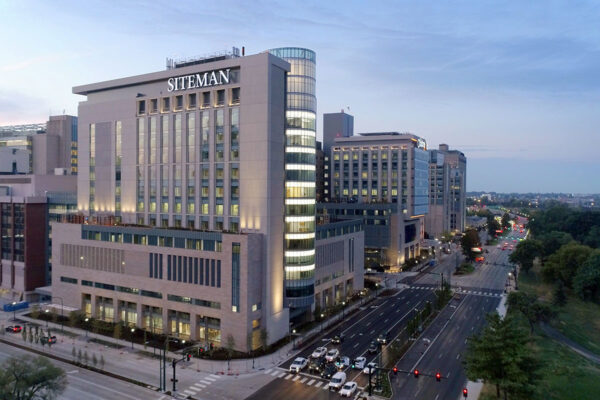 Siteman earns award from National Cancer Institute