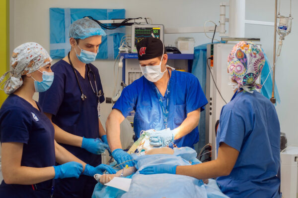 Anesthesiologist volunteers with group that treats Ukrainian pediatric burn patients